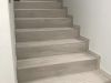 scala interna gres porcellanato effetto legno