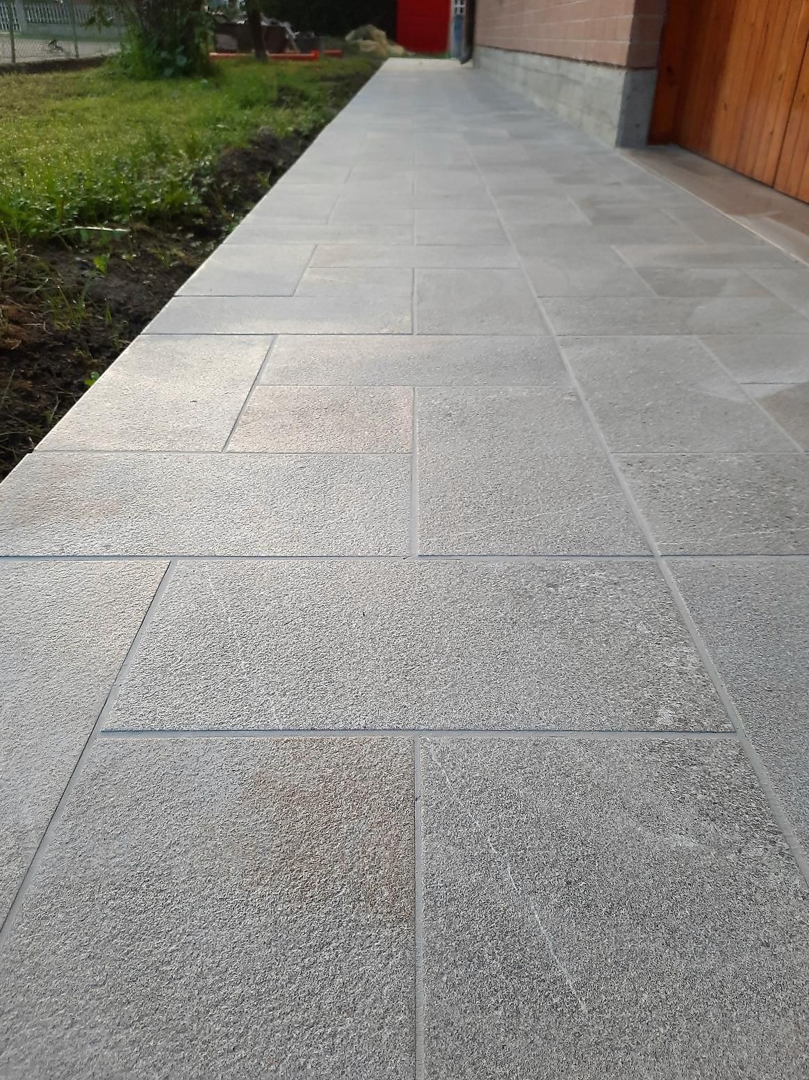 gres esterno antiscivolo effetto pietra