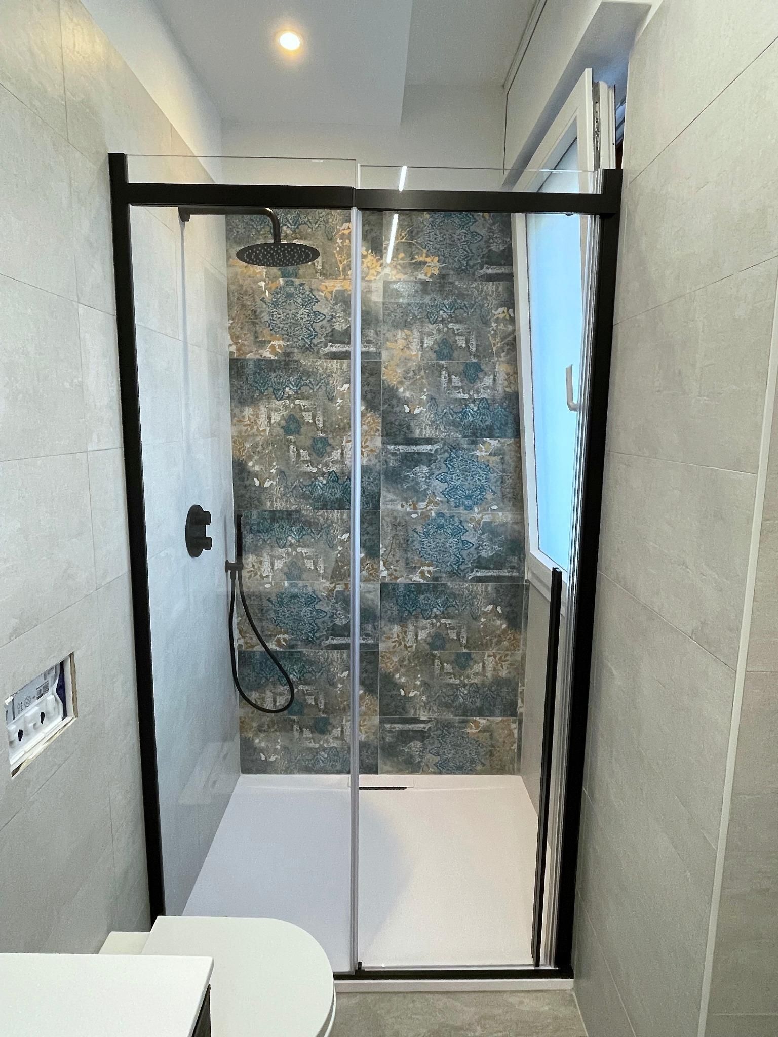 gres rubinetti box doccia sanitari mobile bagno